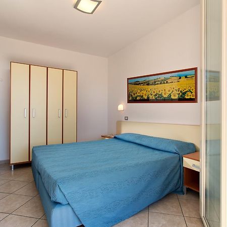 Residence Il Girasole 1 Alba Adriatica Eksteriør bilde